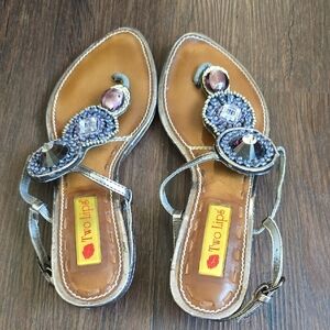 Two Lips Silver Metallic Embellished Women's Sandals with Purple Accents